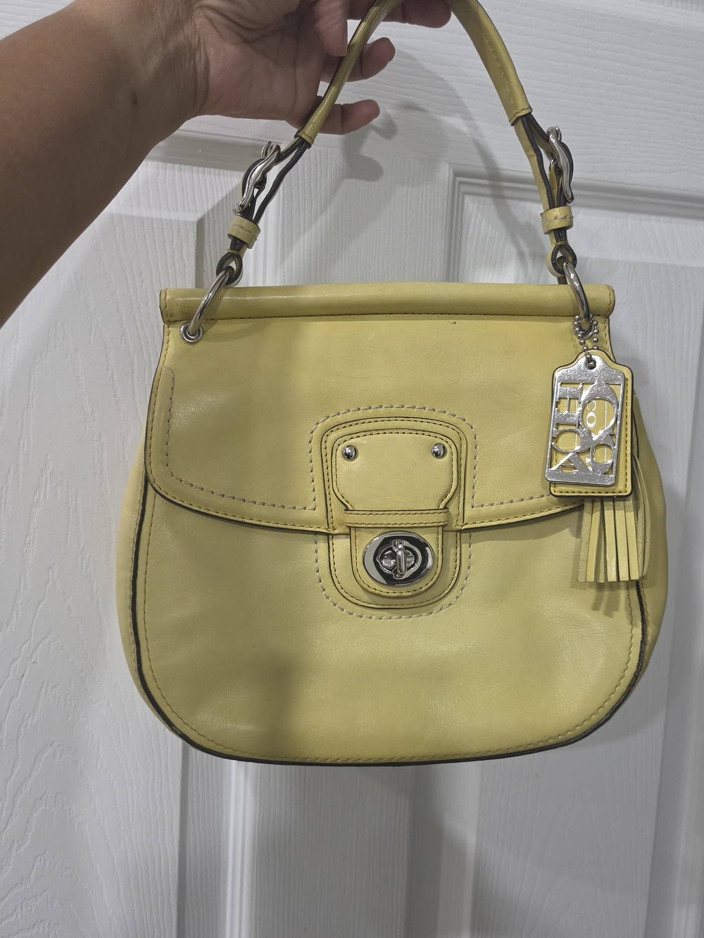 Coach Willis 75th Anniversary Limited Ed SunYellow LeatherTurnlock Shoulder Bag